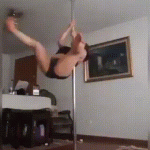 Pole Dance En La Casa