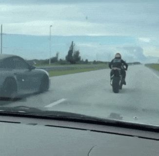 Maxima Velocidad En Motocicleta