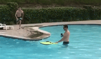 Surfing En Piscina Fail